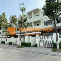 Cho Nhà liền kề khu d đô thị geleximco, 12tr, Có thể ở ngay
