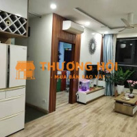 Cần bán căn hộ cao cấp EcoLake View 32 Đại từ ,70m , 2 ngủ 2vs