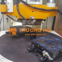 Nhân viên vận hành máy ép nhựa (NV Kỷ thuật thợ chỉnh sữa máy ép nhựa)