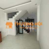 Cho thuê nhà nguyên căn 3 tầng mới xây ngõ 32/43 An Dương - Hồng Hà
