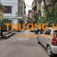 Cho thuê nhà ô tô đỗ cửa 35m2 x 5 tầng 202 VCC Lh: 084.359.2865
