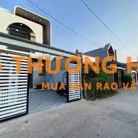Nhà tân triều giá rẻ 1 tỷ 630 - SHR full thổ có sân ô tô rộng rãi