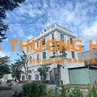Bán nhà biệt thự 8x20m đường Bưng Ông Thoàn, Phú Hữu, Quận 9 cũ