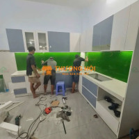 Xưởng Thi Công Tủ Bếp Trực Tiếp – Đo Đạc, Sản Xuất & Lắp Đặt Tận Nhà