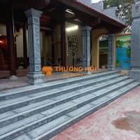 Bậc tam cấp đá xanh đen – Mạnh mẽ, sang trọng cho mặt tiền công trình