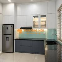 Thi Công Tủ Bếp Nhà Phố – Xưởng Sản Xuất, Lắp Đặt Tận Nhà
