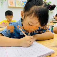 CẦN TUYỂN GIÁO VIÊN GHI DANH LUYỆN CHỮ ĐẸP