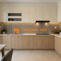 Thi Công Tủ Bếp Tại TP.HCM – Đo Đạc Thực Tế, Gia Công Theo Kích Thước