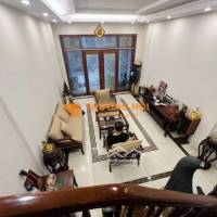 Bán Nhà đường Hào Nam 43.5m2 - 6tầng - Kinh Doanh, ôtô đỗ Cửa, Chỉ 16tỷ