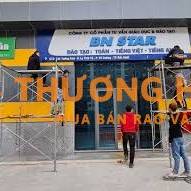 Tuyển thợ quảng cáo. Phụ học việc
