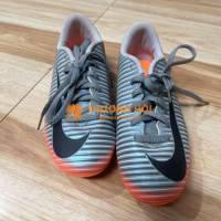 Giày đinh đá bóng Nike CR7 sz 32 mới 90%