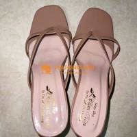 Guốc cao 5p Cẩm Tiên sz 39 hàng shop uy tín