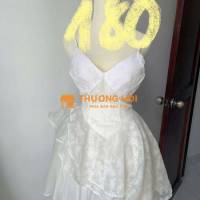 Đầm trắng size s