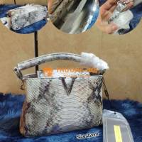 Túi côg sở size 22 vân xà cừ fulltag new 100%