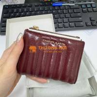 ví cầm tay Charles&keith màu đỏ đô