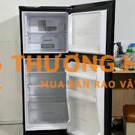 Thanh lý tủ lạnh còn mới + Tặng đế đỡ chân