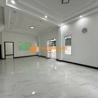 Cho thuê nhà phố nguyên căn 1 trệt, 2 lầu, tiện vừa ở vừa kinh doanh tại Vsip 1, Thuận An, BD