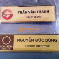 Bảng tên đeo áo in khắc logo - gia công số lượng lớn, giá tốt
