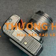Nikon D90 + lens kit + phụ kiện (dây, túi đựng, pin, sạc)