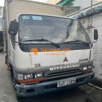 bán xe ô tô tải ( Thùng kín) Mitsubishi 3.2 tấn
