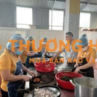 CÔNG TY MÌNH CẦN TUYỂN QUẢN LÝ CHO BẾP ĂN TRƯỜNG HỌC