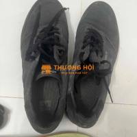 Giày Adidas màu đen size 44 đi hàng ngày