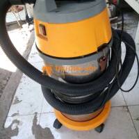 Cần bán bộ máy rửa xe ôtô xe máy