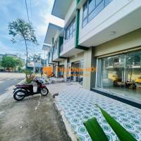 Chính chủ kẹt tiền bán biệt thự liên kế vườn giá tốt kế siêu thị Go, Bến Cát