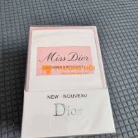 Em pass giá rẻ chai Dior hồng full seal ạ!