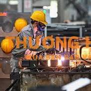 công nhân thợ cơ khí