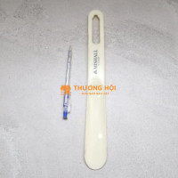 Dụng cụ mang giày nhựa