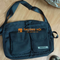 Túi chéo hiệu Essentials