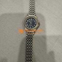 Đồng hồ nữ thương hiệu SCRIPT rất đẹp