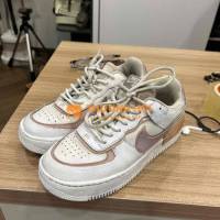 giày hiệu nike chính hãng size 39