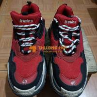 cần bán giày Balenciaga Triple S Đỏ Đen size 40