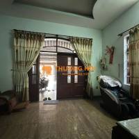 Bán nhà mặt tiền Dương Công Khi, Hóc Môn. DT 200m2, 3 tầng, 6PN. Sổ hồng, giá 15 tỷ.