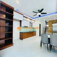 Chính Chủ Bán Nhà Cầu Giấy 38m2 6 Tầng Thang Máy Xây Mới Ô Tô Đỗ Cổng Hơn 10 Tỷ