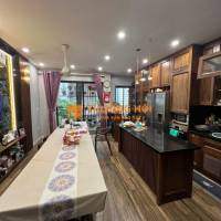 Phố Vương Thừa Vũ - nhà 3 tầng, 83m2, giá cực rẻ cho nhà đầu tư xây CCMN, CHDV