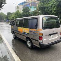 Toyota Hiace 2004 Van 3 chỗ - 30000 km
