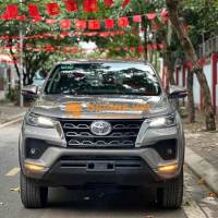 Toyota Fortuner 2.4AT 4x2 sx 2022 máy dầu