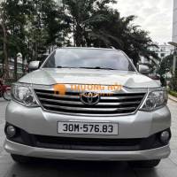 Toyota Fortuner 2013 2.7V 4x4 - 15000 km