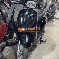 Vespa đen bóng bình mới thay bao khoẻ, xe nét khoẻ
