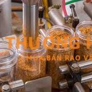 Nhân viên Kho đóng chiết nguyên liệu