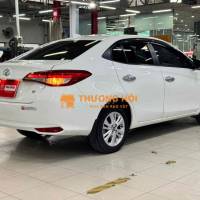 Toyota Vios Trắng 5 chỗ Số tự động