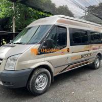 Ford Transit Van 6 chổ 850kg đi giờ cấm