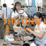 Công nhân phụ may mặc