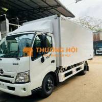 Xe Tải Hino 3T5 Thùng Bảo Ôn 5 Mét