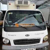 kia đông lạnh sx cuối 2016 nhíp zin rất đẹp.