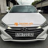 Bán Huyndai ELANTRA 2.0 GLS dkld 01/2020 , trắng