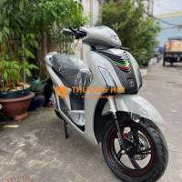 Xe máy điện BF 2026 màu Xám